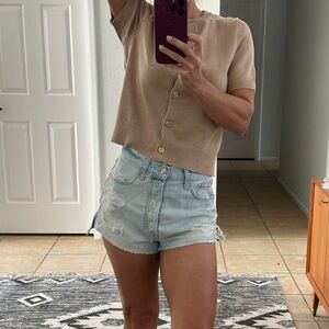 A+F High wise cut off short